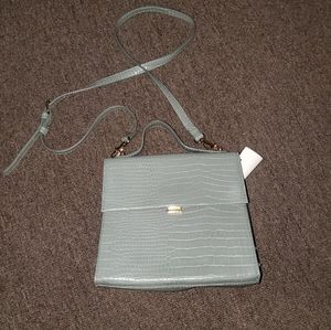 2 purses